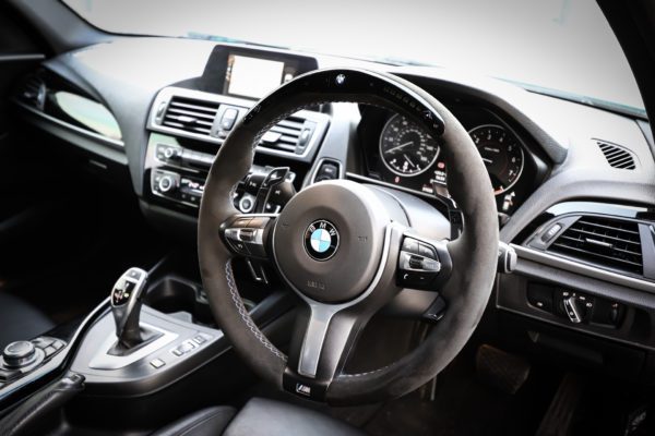 WIN MAT ARMSTRONG'S BMW14OI - Image 5