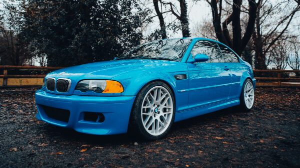 WIN MAT ARMSTRONGS BMW M3 - Image 3
