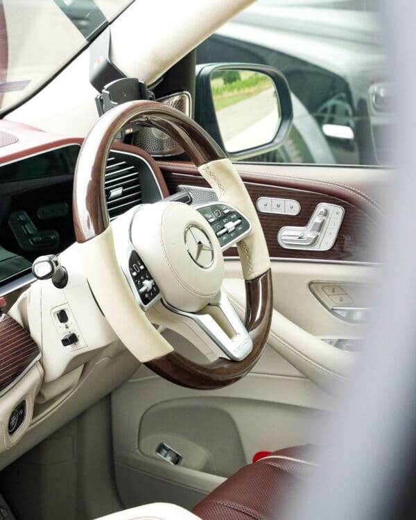 WIN AITCH'S MERCEDES MAYBACH GLS 600 - Image 11